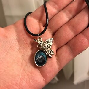 Mountain necklace